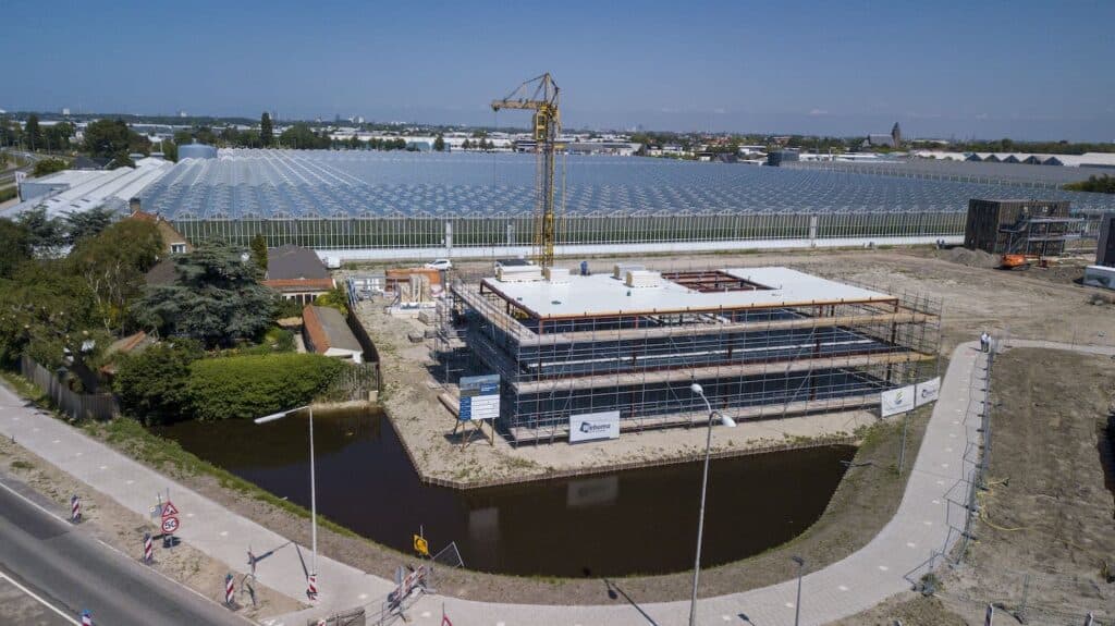 Bouwupdate: het frame geeft vorm aan het pand 3 WestlandAccountancy nieuwbouw kantoor naaldwijk DJI 0429 Nice redelijk scherp